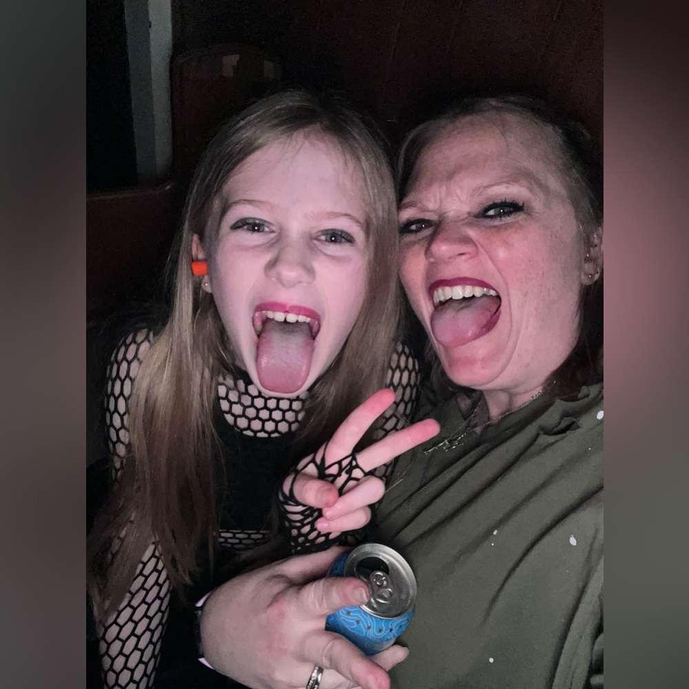 Meet your Posher, Kendra